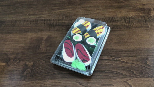 This video shows 3 pairs of socks that are made to look like different types of sushi and come in their own sushi box set. Sushi food socks that make for a creative gift from www.pomelosocks.com