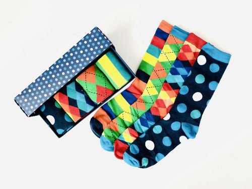 Great gift box set of colourful socks with polka dots, stripes, diamonds and argyle. This 4-pack comes in its own gift box from Pomelo Socks.
