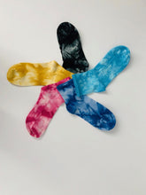 Load image into Gallery viewer, Fun one color tie-dye Shortie socks that make a unique gift. From Pomelo Socks 
