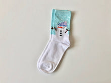 Load image into Gallery viewer, Fun and festive winter holiday socks featuring snowmen. Great holiday gifts for Christmas. Creative gift socks from www.pomelosocks.com
