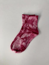 Load image into Gallery viewer, Fun one color tie-dye Shortie socks that make a unique gift. From www.pomelosocks.com
